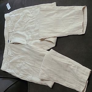 NWT Linen Cropped pants